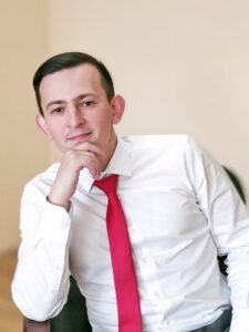 Александр Коробов